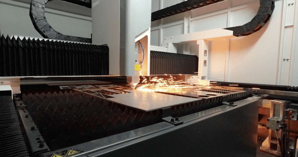 fiber laser cutting machine